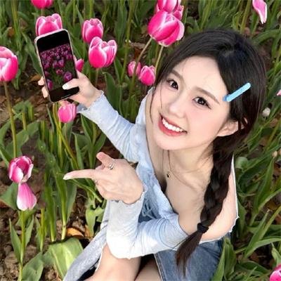 恋爱缺席的罗曼史封面